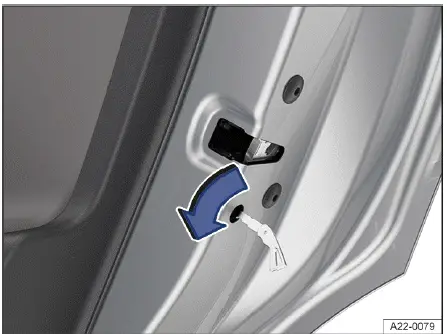 Volkswagen ID.4 bloqueo de emergencia puerta trasera ubicación ranura